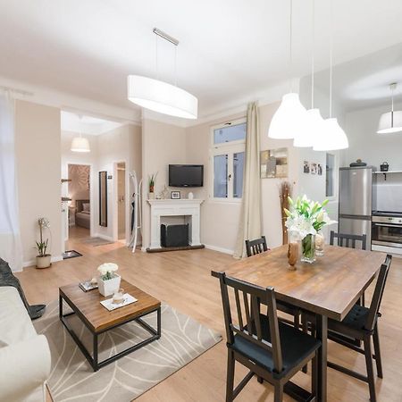 Downtown Heart 3 Bdr, 2 Bath, A/C Daire Budapeşte Dış mekan fotoğraf